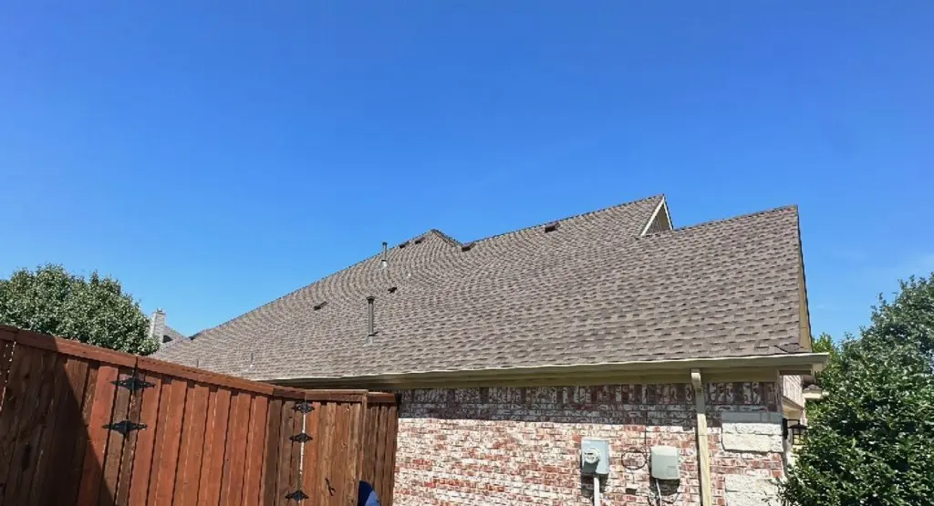 Completed roof replacement project in Fox Point